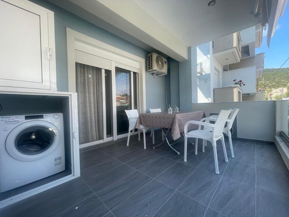 Apartament Nastazia Néa Péramos Zewnętrze zdjęcie